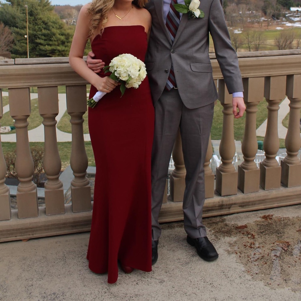 jill jill stuart maroon/burgundy prom dress size 2